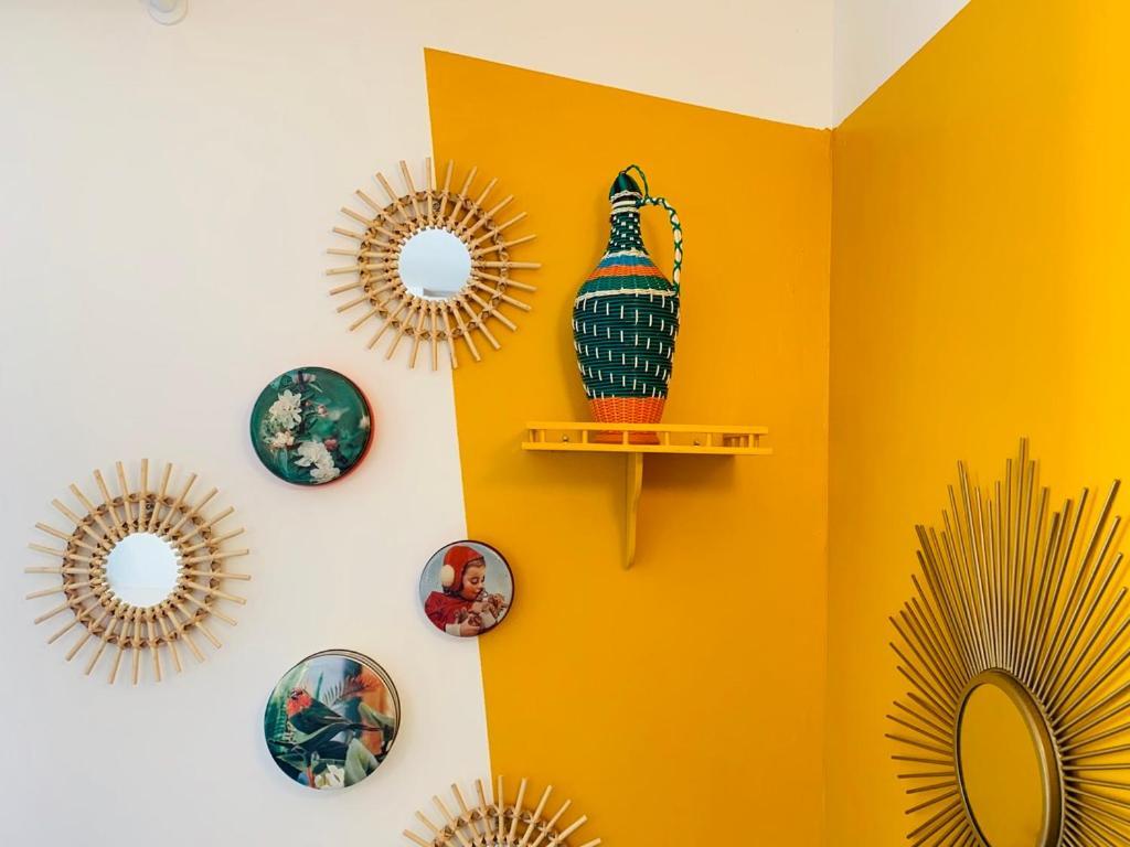 Chez Dede Macrame, Les Halles Et Le Coeur Setois ! Сет Экстерьер фото